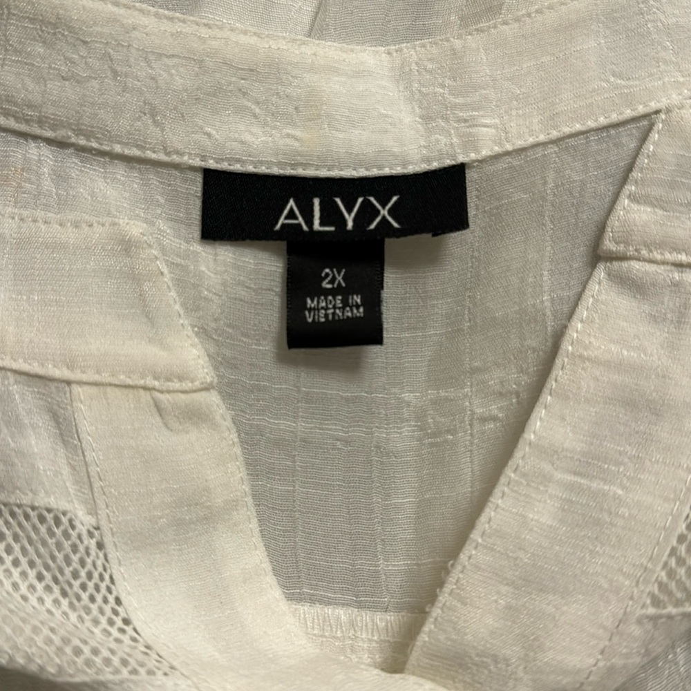 Alyx Sheer White Tunic Button Up - Picture 6 of 7